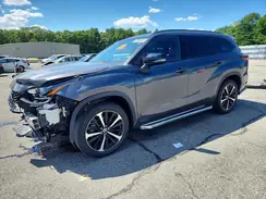 5TDJZRBH8NS168250 2022 TOYOTA HIGHLANDER