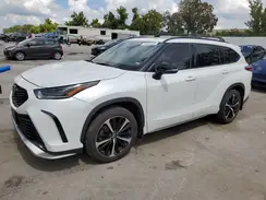 5TDJZRBH8NS219262 2022 TOYOTA HIGHLANDER