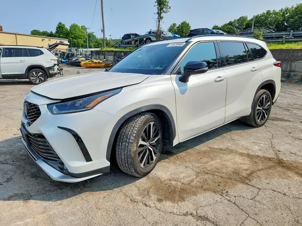 5TDJZRBH9MS067751 2021 TOYOTA HIGHLANDER - Image 1