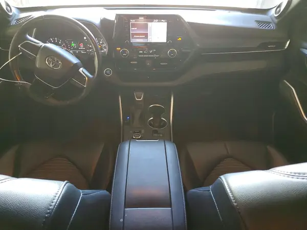 5TDJZRBH9MS103535 2021 TOYOTA HIGHLANDER - Image 8