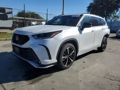 5TDJZRBH9NS186174 2022 TOYOTA HIGHLANDER