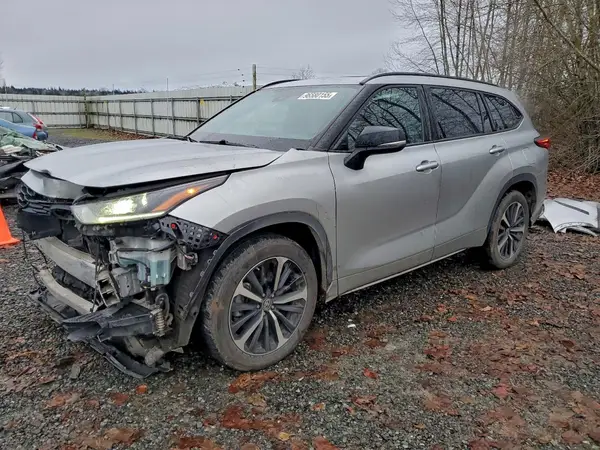 5TDJZRBHXMS069427 2021 TOYOTA HIGHLANDER - Image 1
