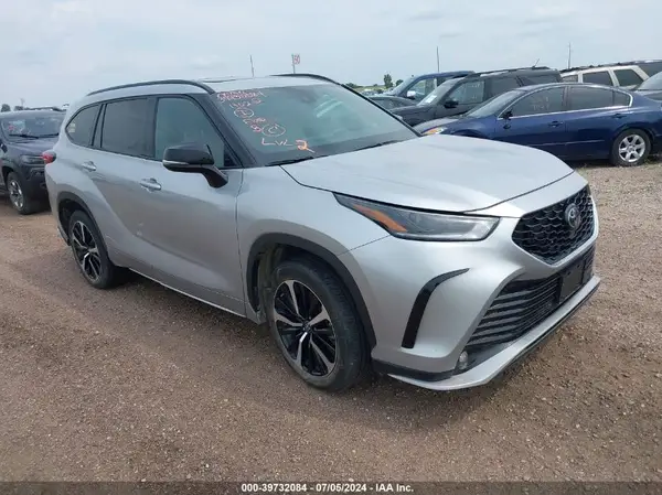 5TDJZRBHXNS176401 2022 TOYOTA HIGHLANDER - Image 1