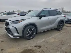 5TDJZRBHXNS223992 2022 TOYOTA HIGHLANDER