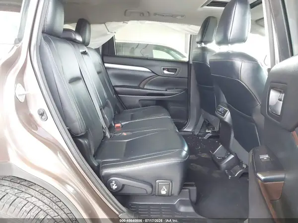 5TDJZRFH0HS374600 2017 TOYOTA HIGHLANDER - Image 8
