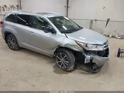 5TDJZRFH0HS385273 2017 TOYOTA HIGHLANDER