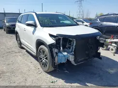 5TDJZRFH0HS412164 2017 TOYOTA HIGHLANDER