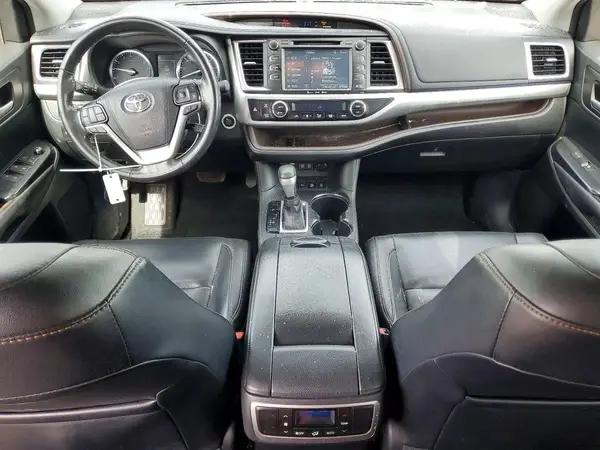 5TDJZRFH0HS428610 2017 TOYOTA HIGHLANDER - Image 8