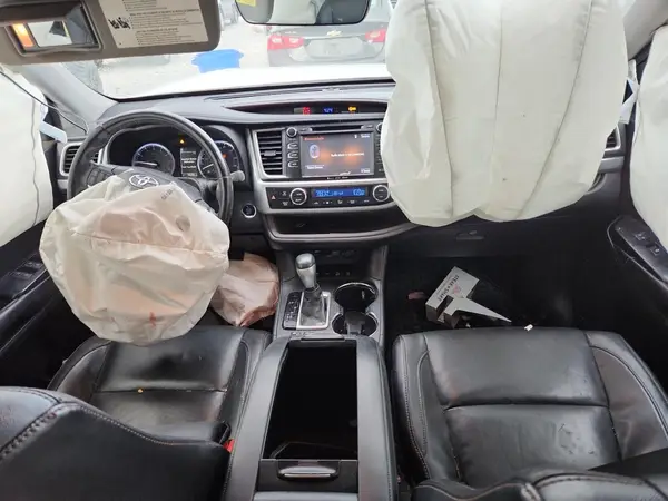 5TDJZRFH0HS429286 2017 TOYOTA HIGHLANDER - Image 8