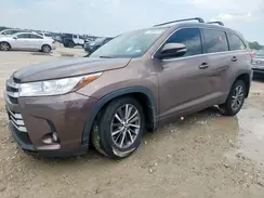 5TDJZRFH0HS430051 2017 TOYOTA HIGHLANDER