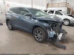 5TDJZRFH0HS448369 2017 TOYOTA HIGHLANDER