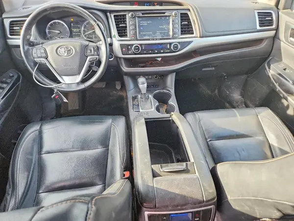 5TDJZRFH0HS474874 2017 TOYOTA HIGHLANDER - Image 8