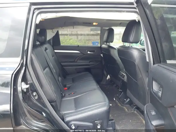 5TDJZRFH0HS475099 2017 TOYOTA HIGHLANDER - Image 8
