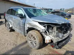 5TDJZRFH0HS483946 2017 TOYOTA HIGHLANDER