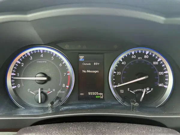 5TDJZRFH0HS508358 2017 TOYOTA HIGHLANDER - Image 8