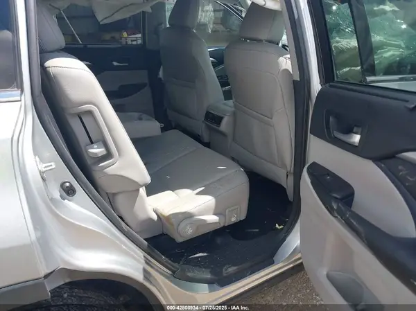 5TDJZRFH0HS512698 2017 TOYOTA HIGHLANDER - Image 8