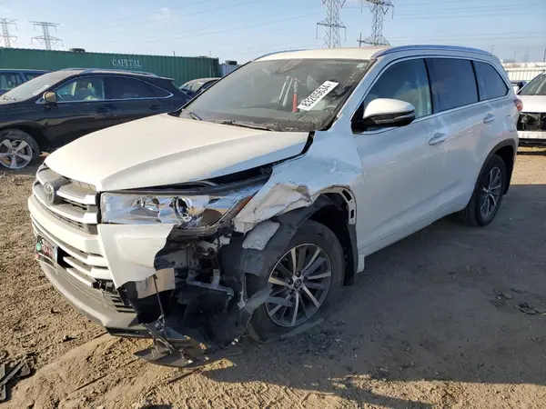 5TDJZRFH0HS517030 2017 TOYOTA HIGHLANDER - Image 1