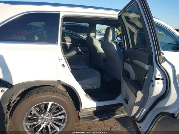5TDJZRFH0HS519411 2017 TOYOTA HIGHLANDER - Image 8