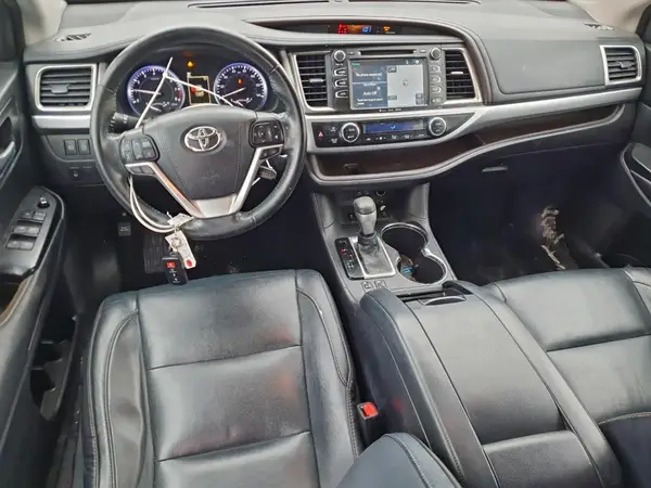 5TDJZRFH0HS522230 2017 TOYOTA HIGHLANDER - Image 8