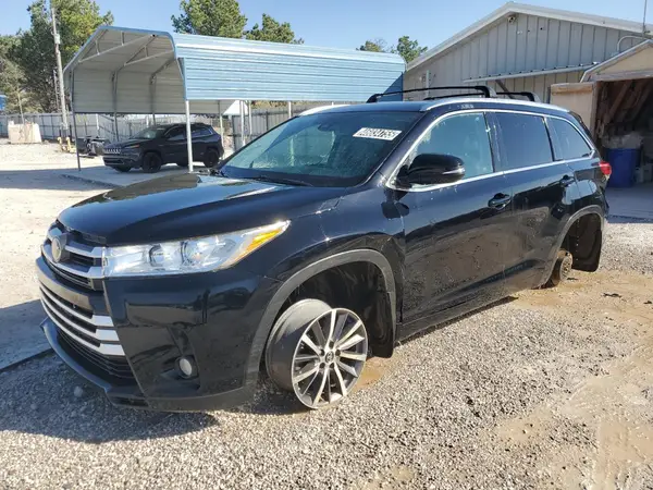 5TDJZRFH0HS522289 2017 TOYOTA HIGHLANDER - Image 1