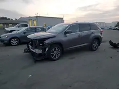 5TDJZRFH0JS490837 2018 TOYOTA HIGHLANDER