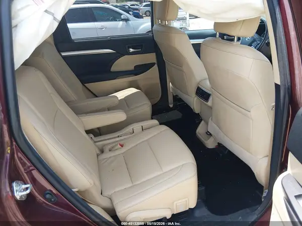 5TDJZRFH0JS491860 2018 TOYOTA HIGHLANDER - Image 8