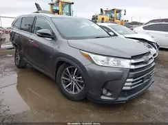 5TDJZRFH0JS529393 2018 TOYOTA HIGHLANDER