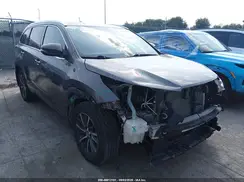 5TDJZRFH0JS534321 2018 TOYOTA HIGHLANDER