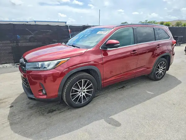 5TDJZRFH0JS540765 2018 TOYOTA HIGHLANDER - Image 1