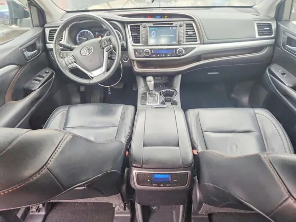 5TDJZRFH0JS545674 2018 TOYOTA HIGHLANDER - Image 8