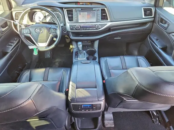 5TDJZRFH0JS545691 2018 TOYOTA HIGHLANDER - Image 8