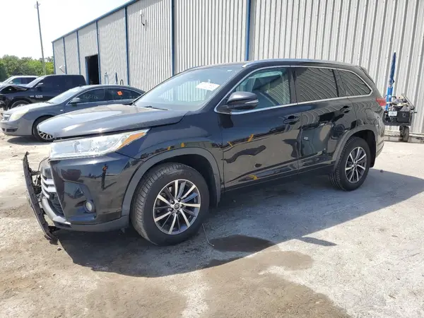 5TDJZRFH0JS551538 2018 TOYOTA HIGHLANDER - Image 1
