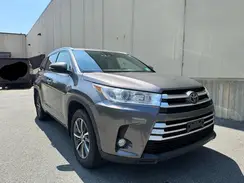 5TDJZRFH0JS558568 2018 TOYOTA HIGHLANDER