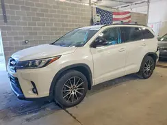 5TDJZRFH0JS805149 2018 TOYOTA HIGHLANDER