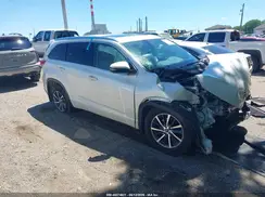 5TDJZRFH0JS807791 2018 TOYOTA HIGHLANDER