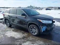 5TDJZRFH0JS827314 2018 TOYOTA HIGHLANDER