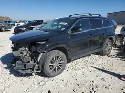 5TDJZRFH0JS829211 2018 TOYOTA HIGHLANDER