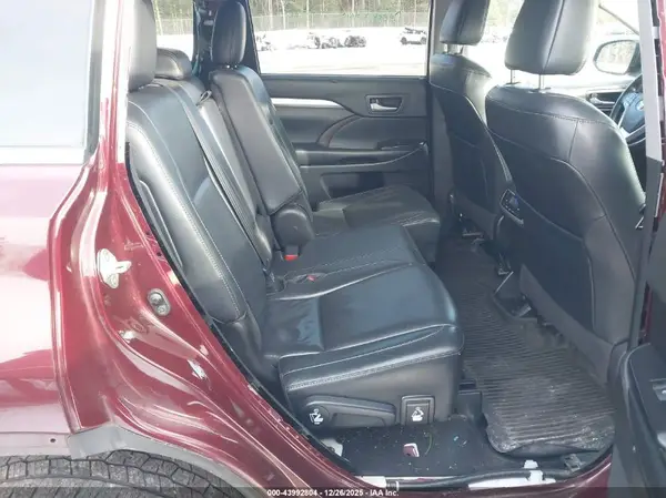 5TDJZRFH0JS841438 2018 TOYOTA HIGHLANDER - Image 8