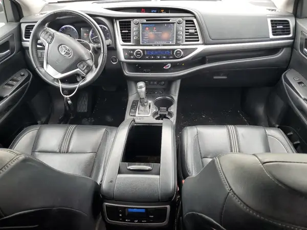 5TDJZRFH0JS849992 2018 TOYOTA HIGHLANDER - Image 8