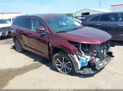 5TDJZRFH0JS859177 2018 TOYOTA HIGHLANDER
