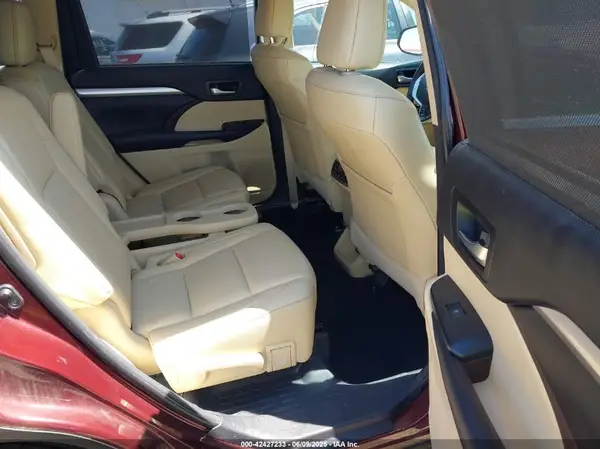 5TDJZRFH0JS859177 2018 TOYOTA HIGHLANDER - Image 8