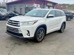 5TDJZRFH0JS881597 2018 TOYOTA HIGHLANDER