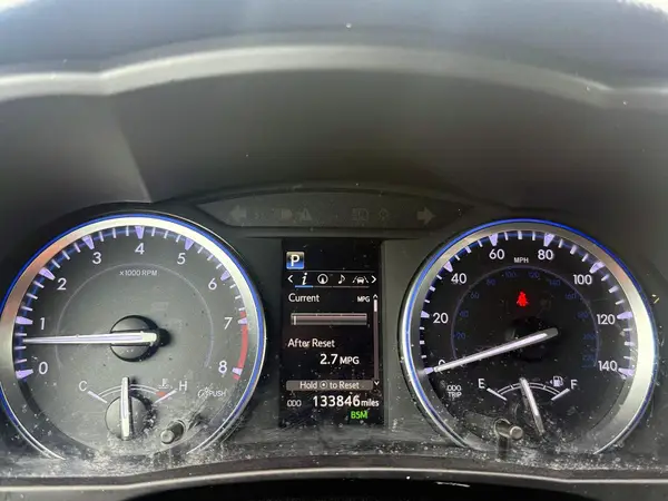 5TDJZRFH0JS881597 2018 TOYOTA HIGHLANDER - Image 8