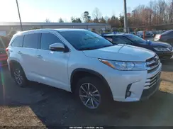 5TDJZRFH0JS909009 2018 TOYOTA HIGHLANDER