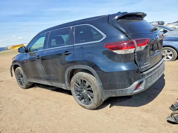 5TDJZRFH0KS574061 2019 TOYOTA HIGHLANDER - Image 2