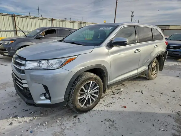 5TDJZRFH0KS578952 2019 TOYOTA HIGHLANDER - Image 1