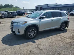 5TDJZRFH0KS582984 2019 TOYOTA HIGHLANDER