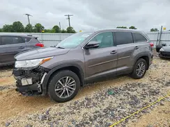 5TDJZRFH0KS585125 2019 TOYOTA HIGHLANDER