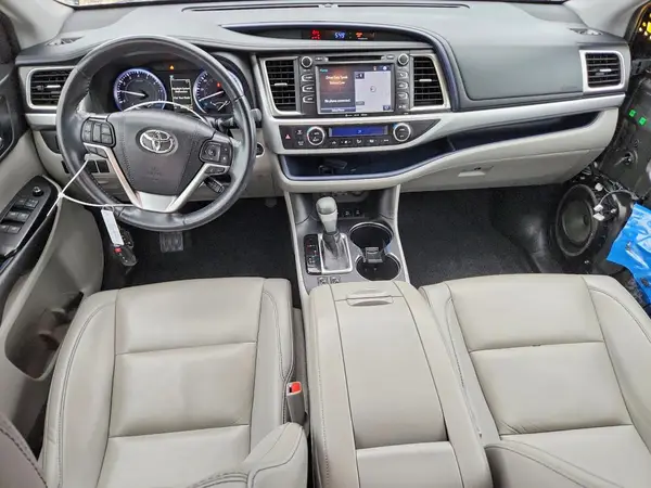 5TDJZRFH0KS585125 2019 TOYOTA HIGHLANDER - Image 8