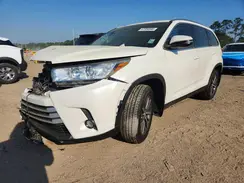 5TDJZRFH0KS587912 2019 TOYOTA HIGHLANDER